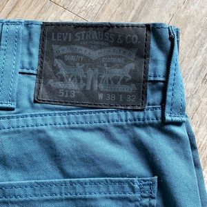 Men’s Levi 513 size 38 32